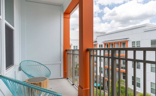 Havana Square Apartments