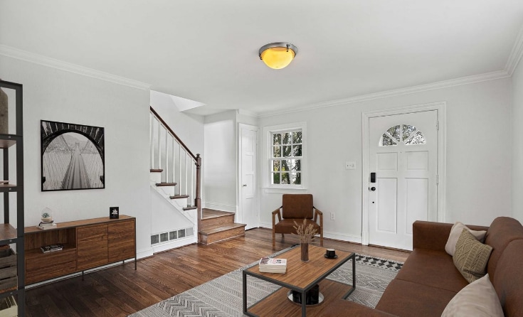 Photo - 2021 Arlington Terrace