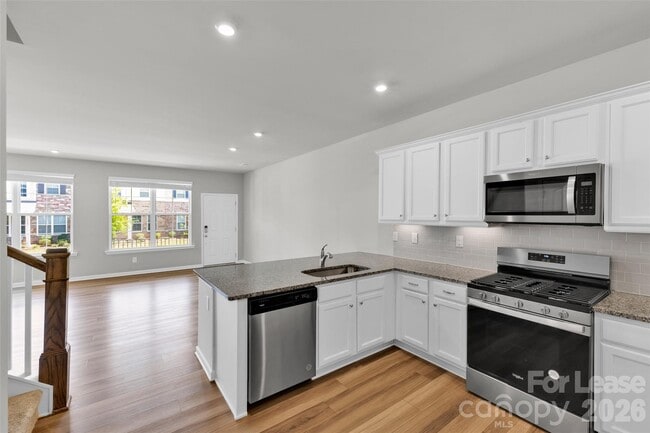 8012 Whitegrove Rd