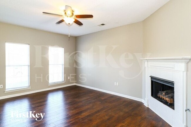 Photo - 9987 Woodland Birch Dr