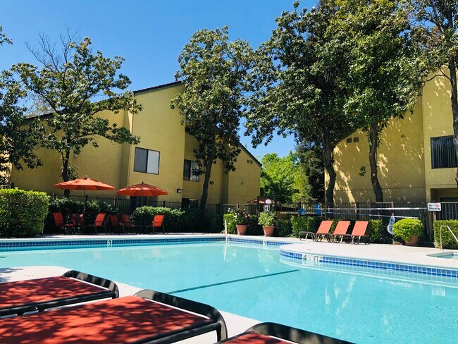 Building Photo - Ravello Apartments