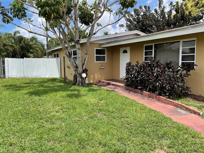 Photo - 1625 NW 9th Ave