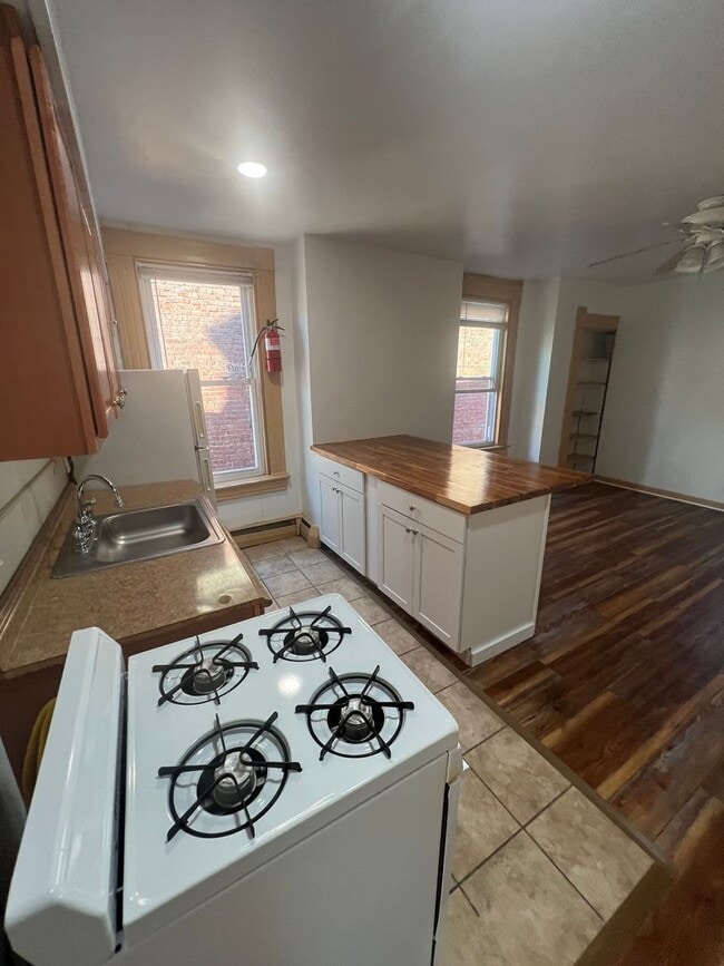 Photo - 3612 Dawson St Unit 3