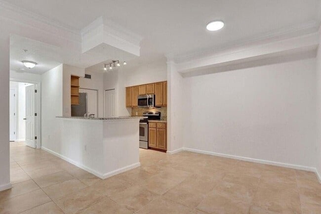 Photo - 7101 Myrtlewood Cir W