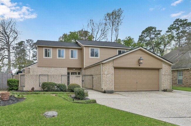 Building Photo - 13527 Summer Hill Dr