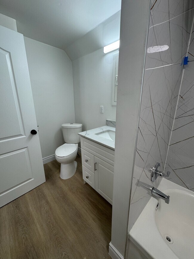 Photo - 165 College Ave N Unit 1