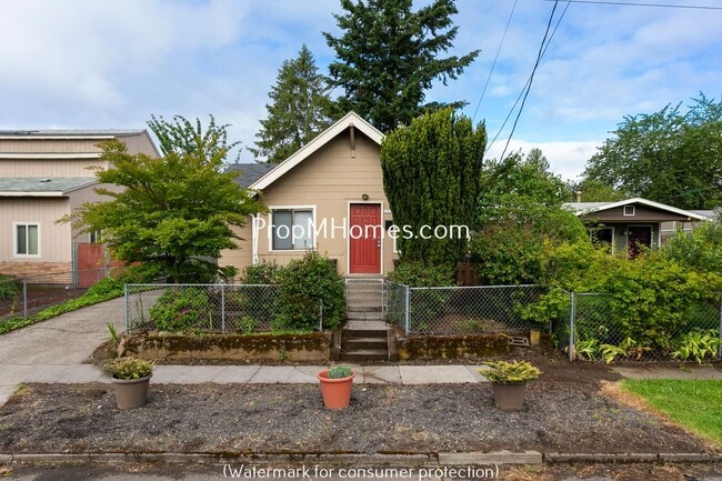6721 SE 84th Ave