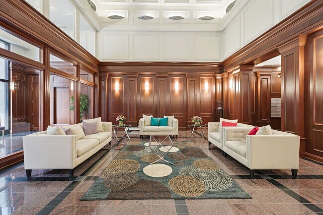 Photo - 212 W Washington St Unit 906