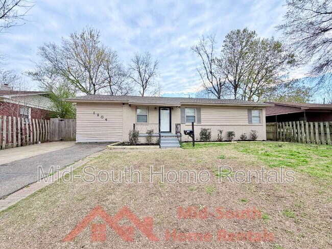 Photo - 1904 Capri Rd