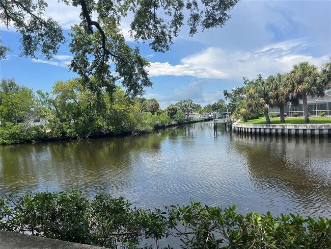 9105 Tudor Dr Unit F103