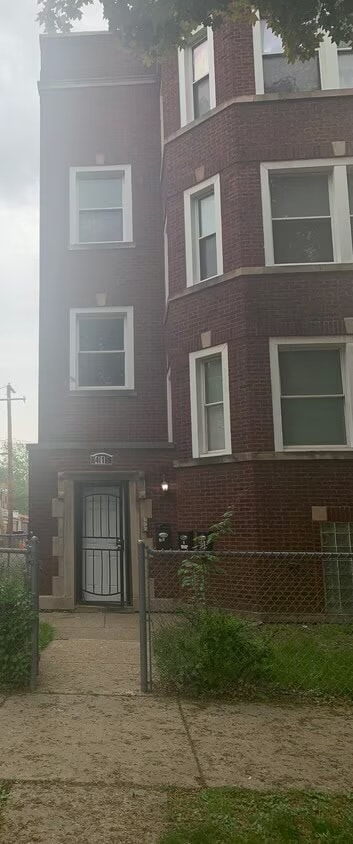 Photo - 8415 S Ingleside Ave House
