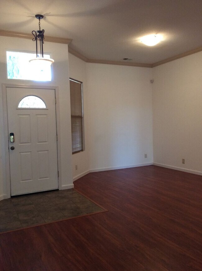 3 bedroom 2 bath 1600 sq ft home in Plumas... House Rental in Plumas