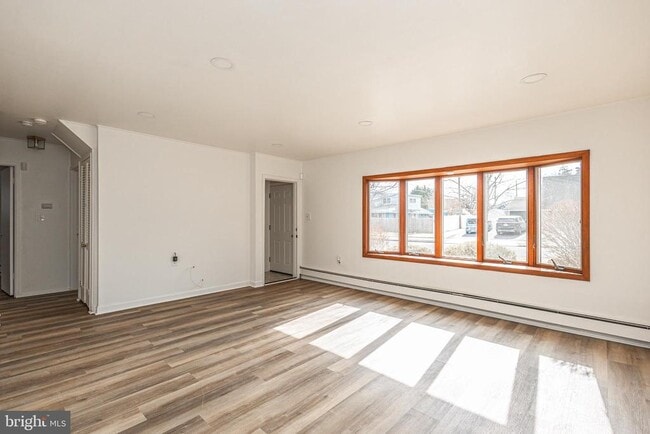Photo - 131 Hedge Rd
