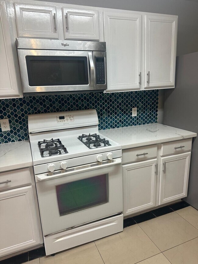 Photo - 19818 Lindenwick Ct