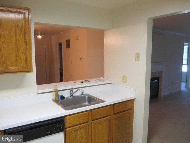 1024 Gardenview Loop