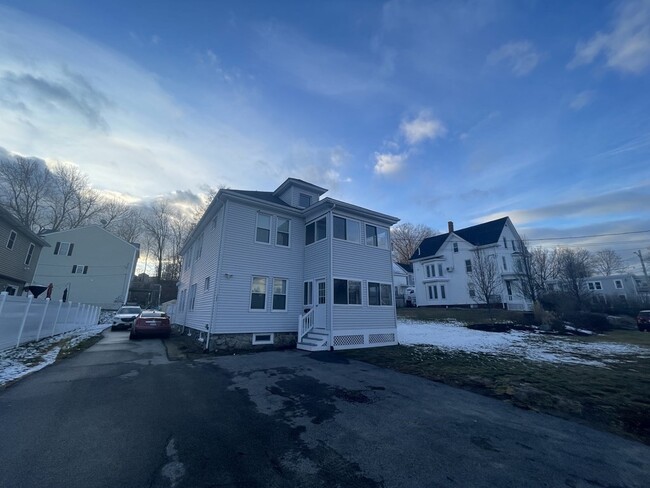 Photo - 290 Hilldale Ave Unit 1