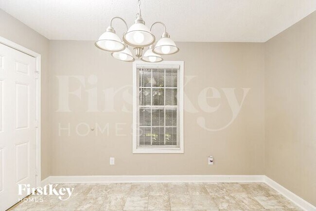 Photo - 2402 Cork St