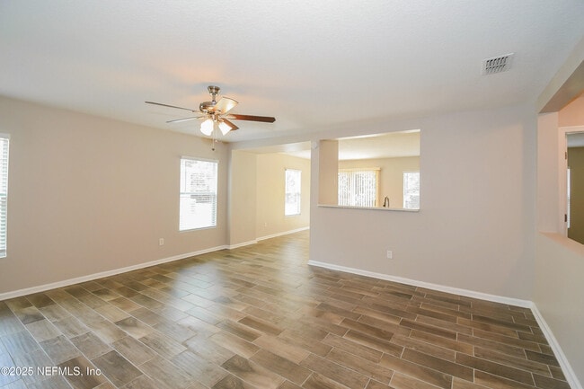 Photo - 3786 Robena Rd