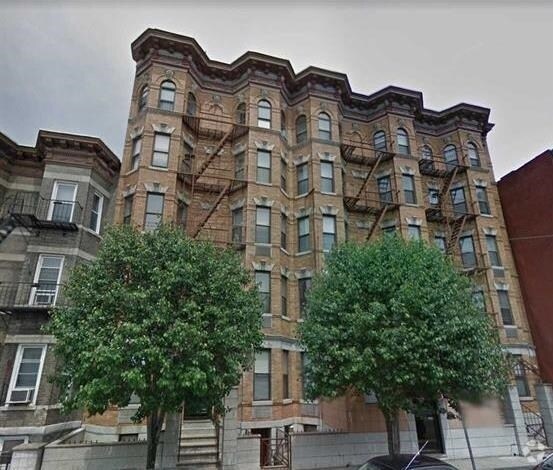 Building Photo - 224 48th St Unit 3G Rental