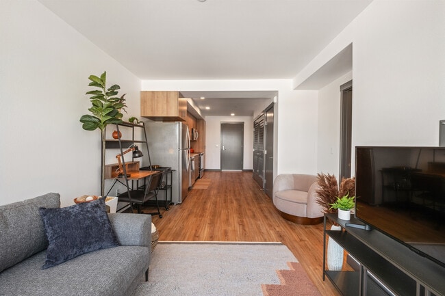 Photo - Elevation 16