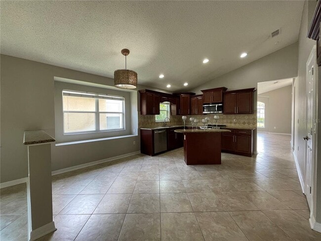 Photo - 781 Seneca Meadows Rd