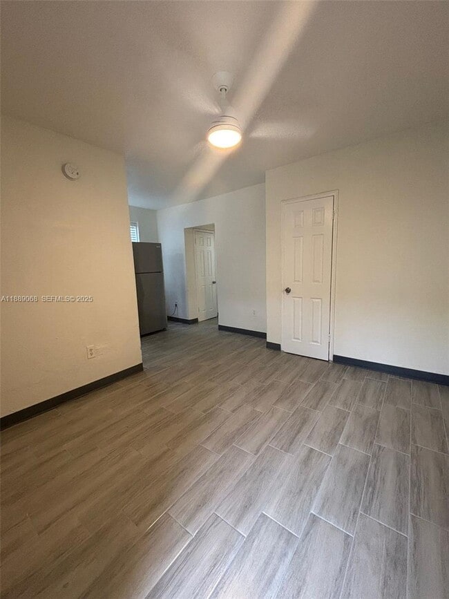 Photo - 708 NW 4th Ave Unidad 4