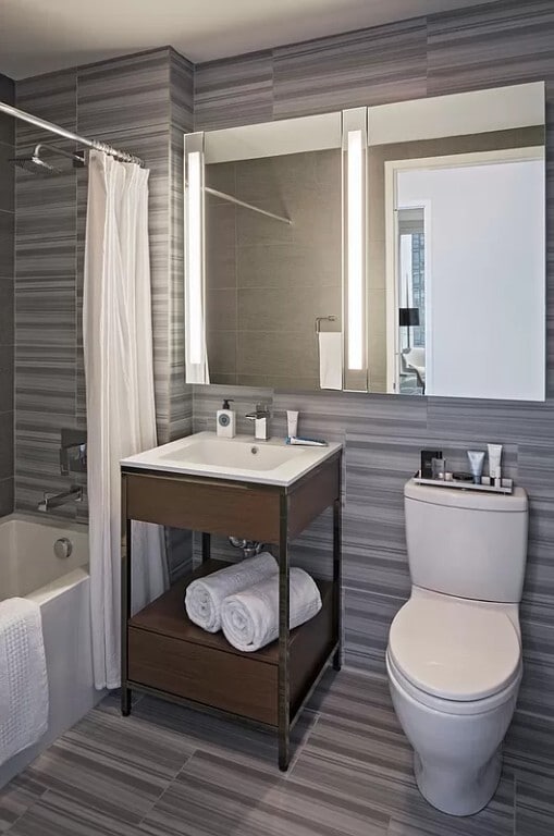 635 W 42nd St Unit 26S