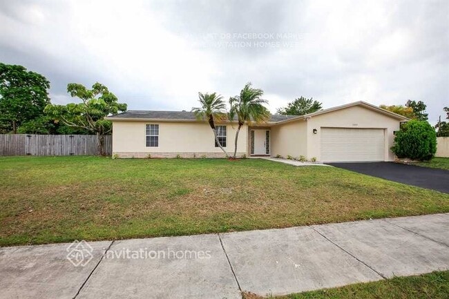 Building Photo - 17420 SW 109th Ave Rental