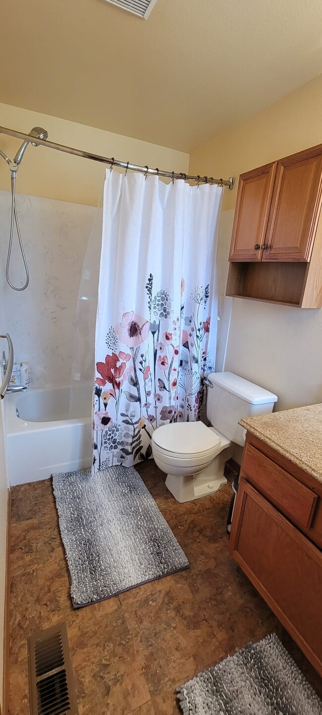 Photo - 19925 Wallingford Ave N