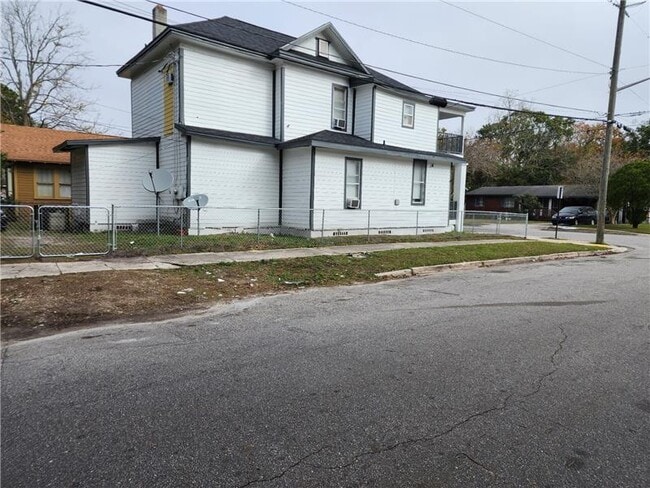 Photo - 3902 Stuart St Unit ROOM RENTAL