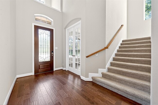 Photo - 14 S Sawbridge Cir