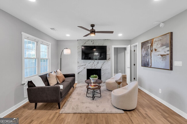 Photo - 3910 Clairmont Rd