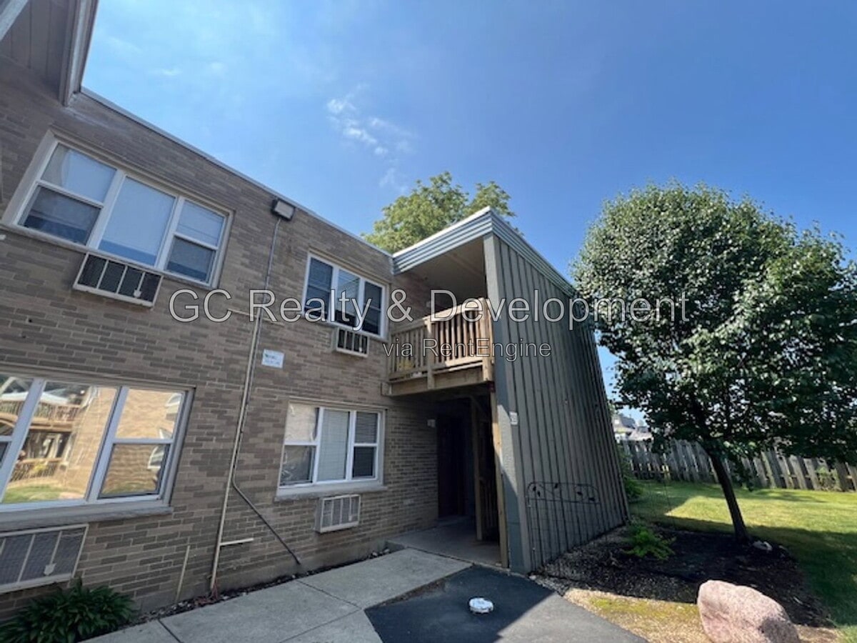Photo - 233 Uteg St Unit 5