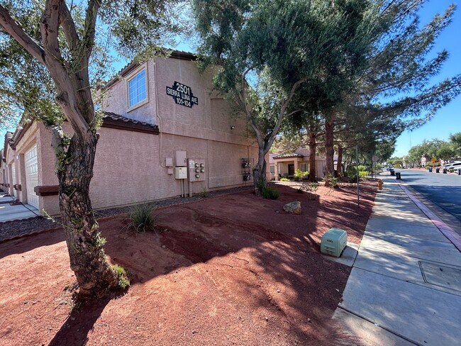 Photo - 2501 Sierra Luna Ave