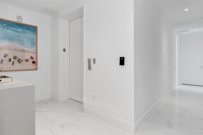 Photo - 16901 Collins Ave Unidad 3203