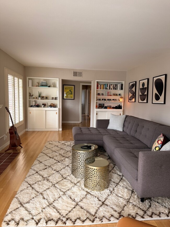 Photo - 3860 Linda Vista Ave