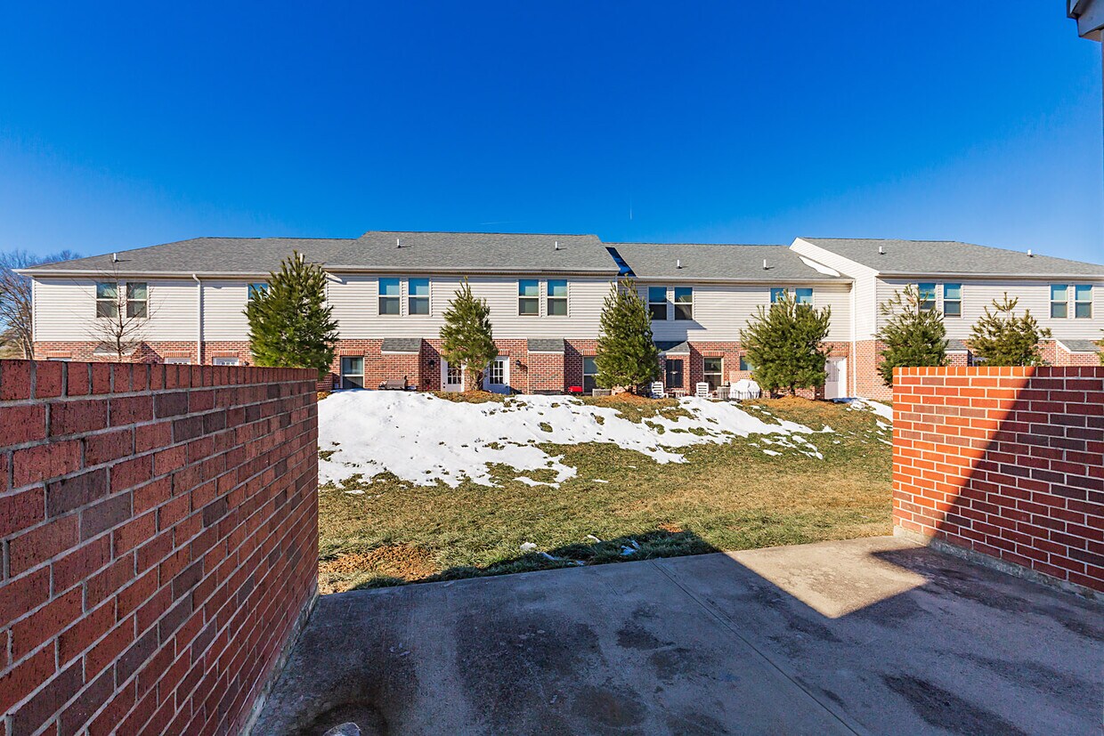 Photo - 4217 Otter Creek Dr (Amelia, OH)
