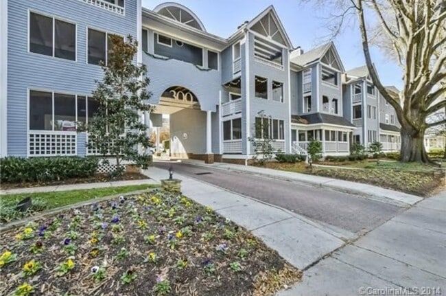 Photo - 300 E Park Ave Unidad 33 Rental