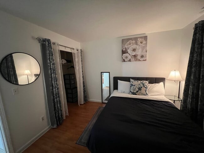 Photo - 700 Windsong Cir