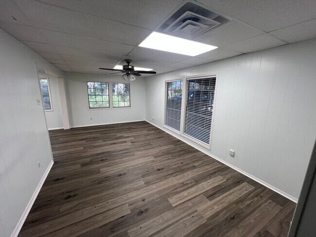 Photo - 11106 N Dowling Rd