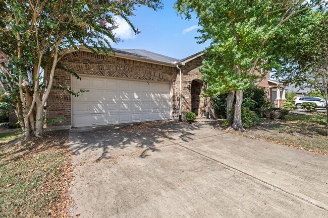 Building Photo - 8410 Green Paseo Pl