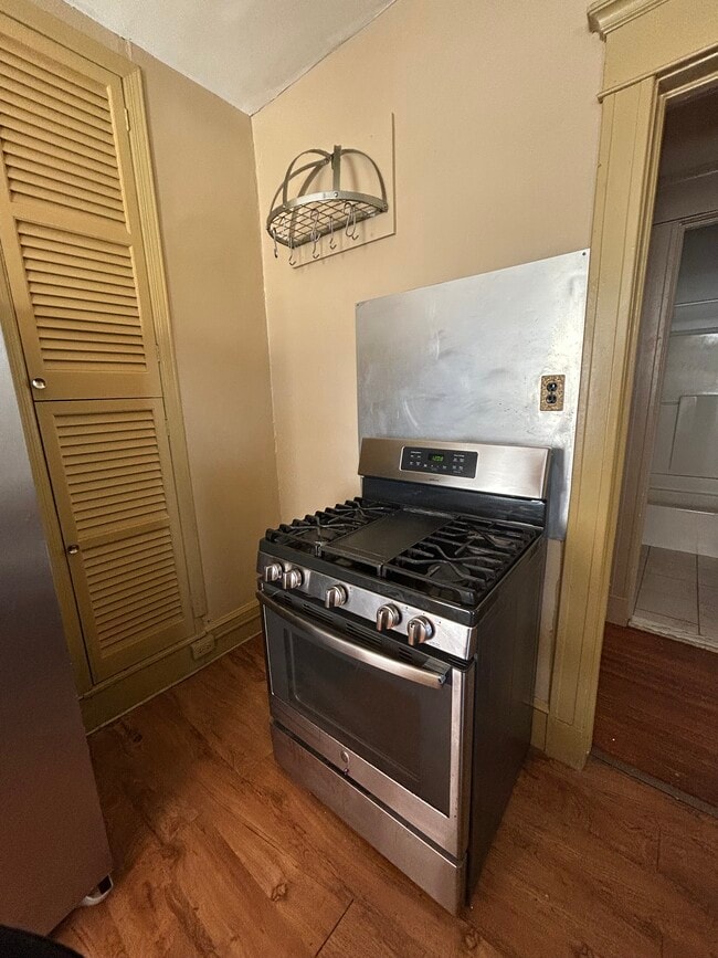 Photo - 189 Alden Ave Unit 2nd fl