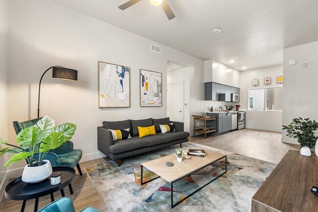 Jade - 2BR, 1BA - 750SF - 2nd Ave Commons