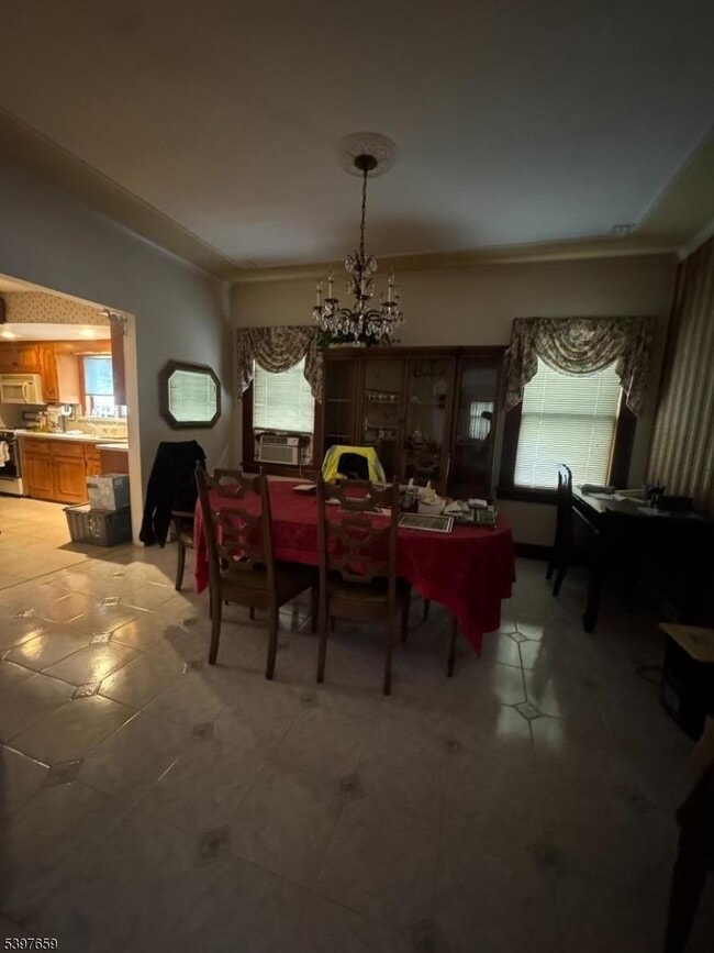 Photo - 124 Colfax Ave