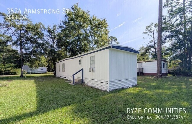 Photo - 3524 Armstrong St