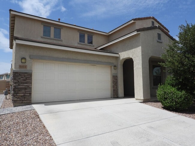 Photo - 4 Bedroom 2.5 Bathroom