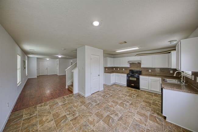 Building Photo - 18415 Tupper Bend Ln