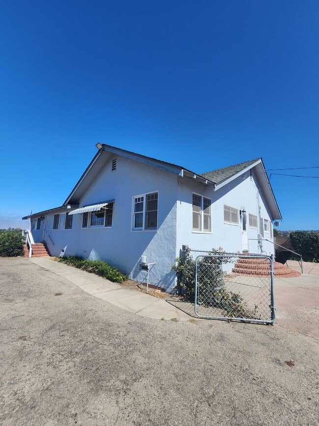 Photo - 659 Valley Rd