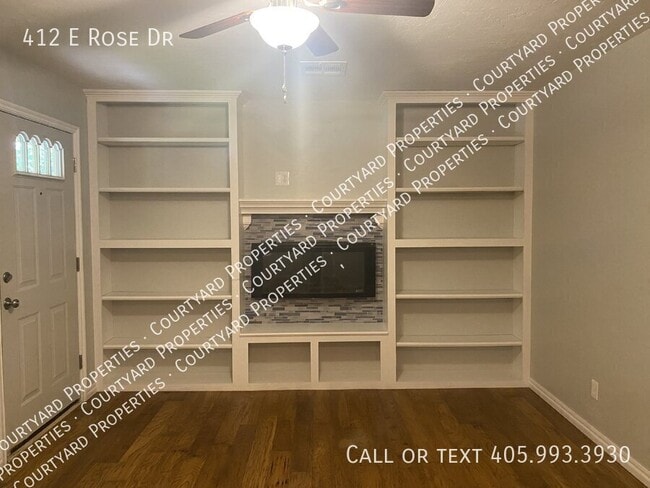 Photo - 412 E Rose Dr
