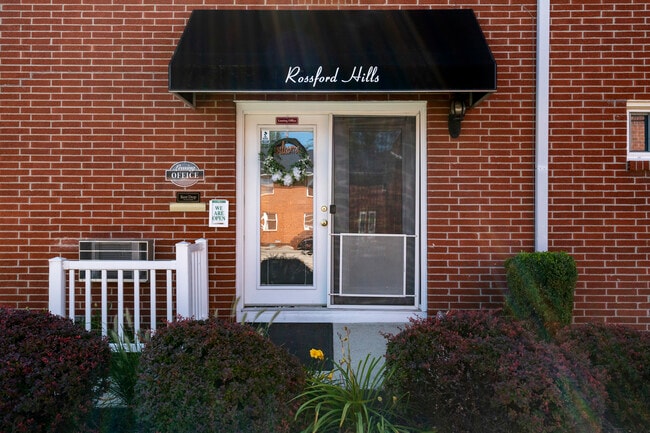 Oficina de arrendamiento - Rossford Hills Apartments
